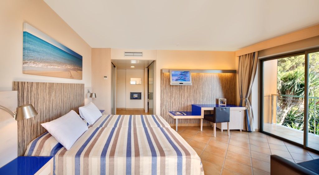 Hotel Occidental Menorca (adults Only) Punta Prima (Menorca)