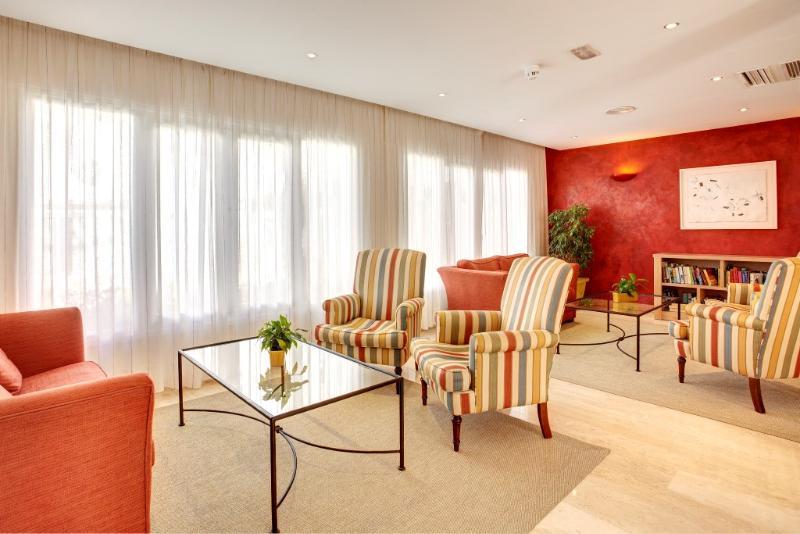 Apartahotel Grupotel Aldea Cala'n Bosch 4*