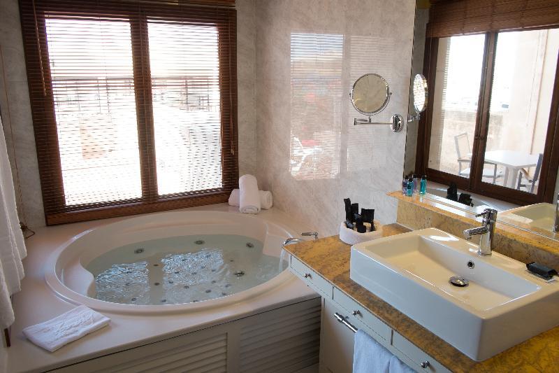 Premium Menorca Binibeca Hotel
