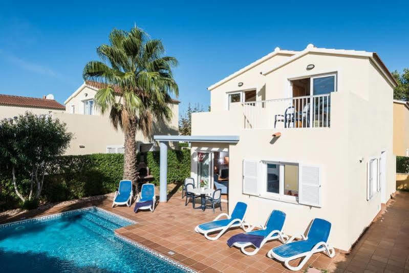 Amarillas Villa Cala Blanca (Menorca)