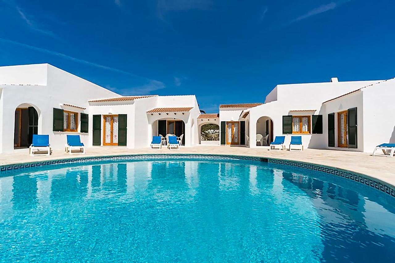 Casas Menorquinas Cala Blanca (Menorca)