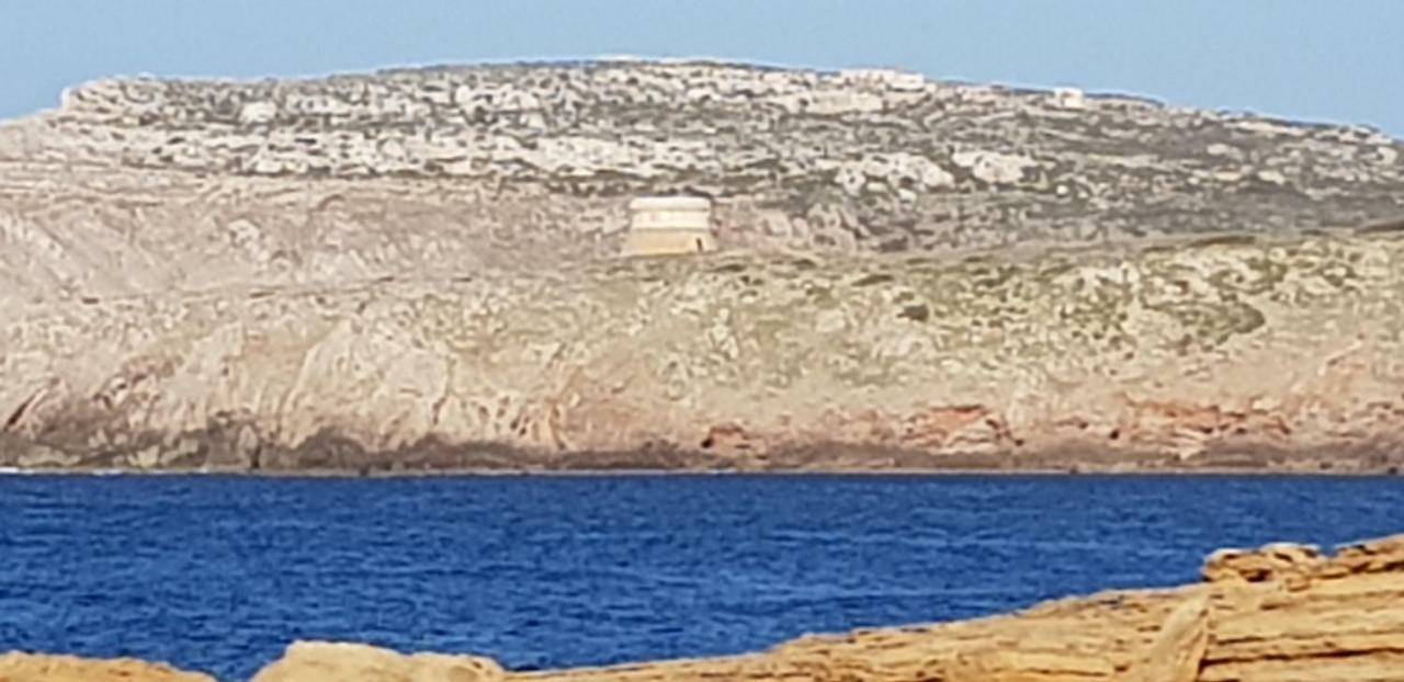 Apartamento Playas De Fornells Con Piscina Comunitaria Y Vistas Al Mar