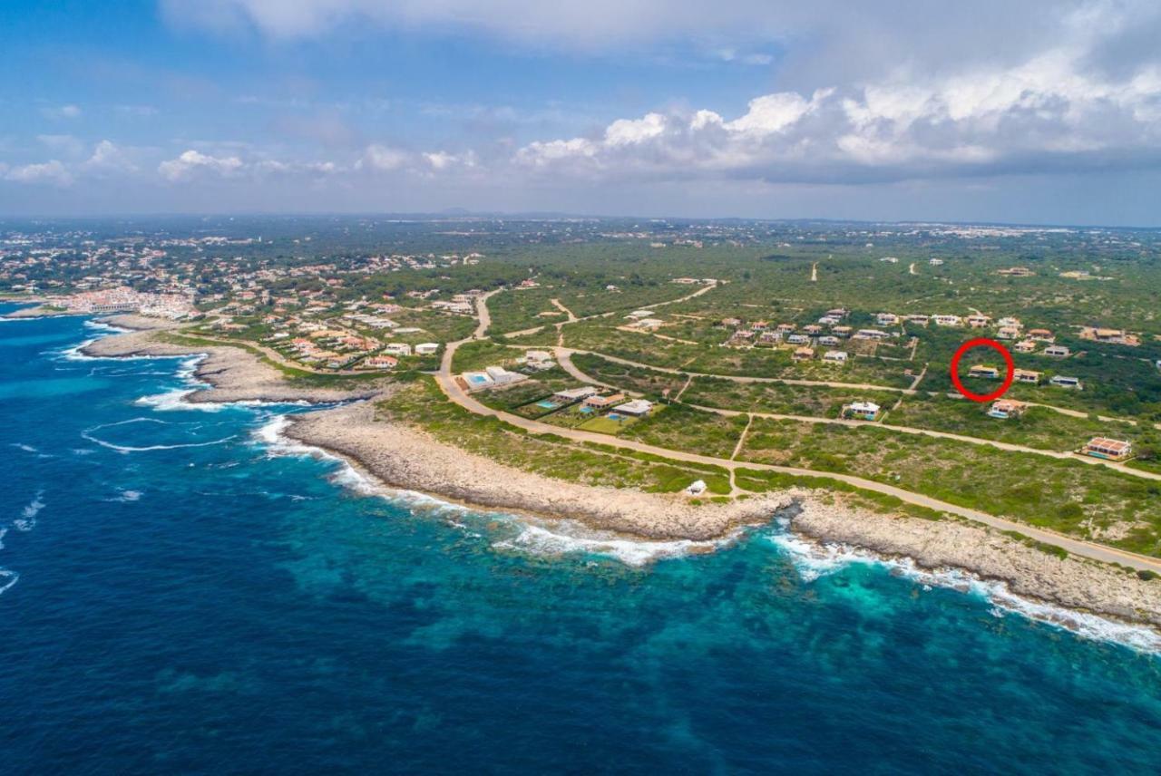 Iris Torret Villa Punta Prima (Menorca)