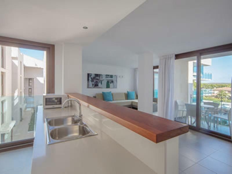 Apartahotel Ferrer Skyline