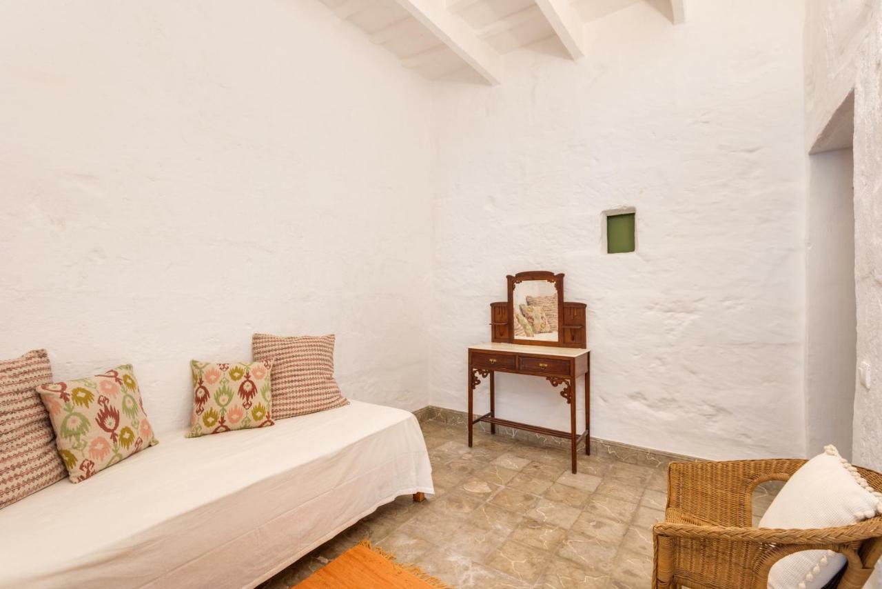 Binicalaf Vell Villa