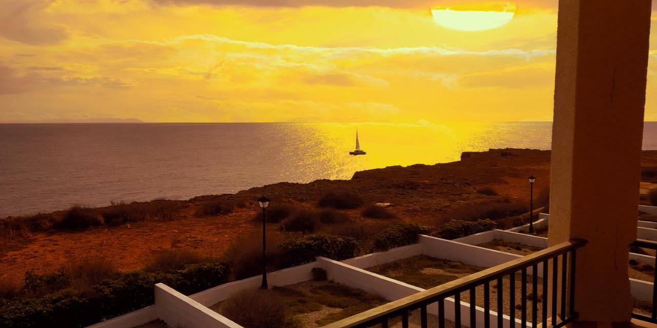 Hotel Moon Dreams Cabo De Banos 3*