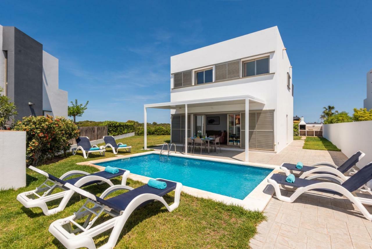 Villa 26 *