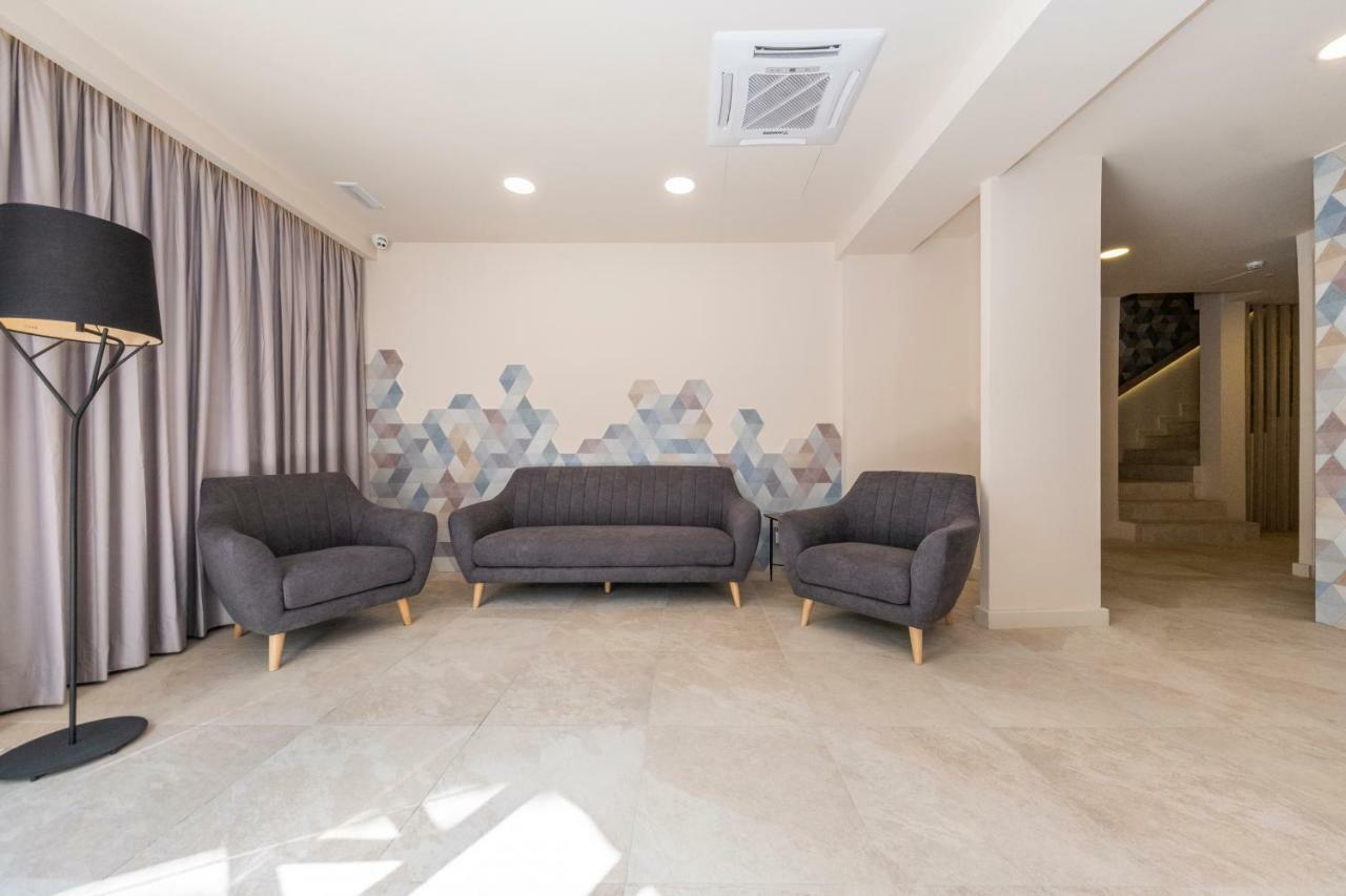 Victori Hotel 3*