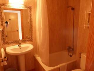 Geminis Hotel
