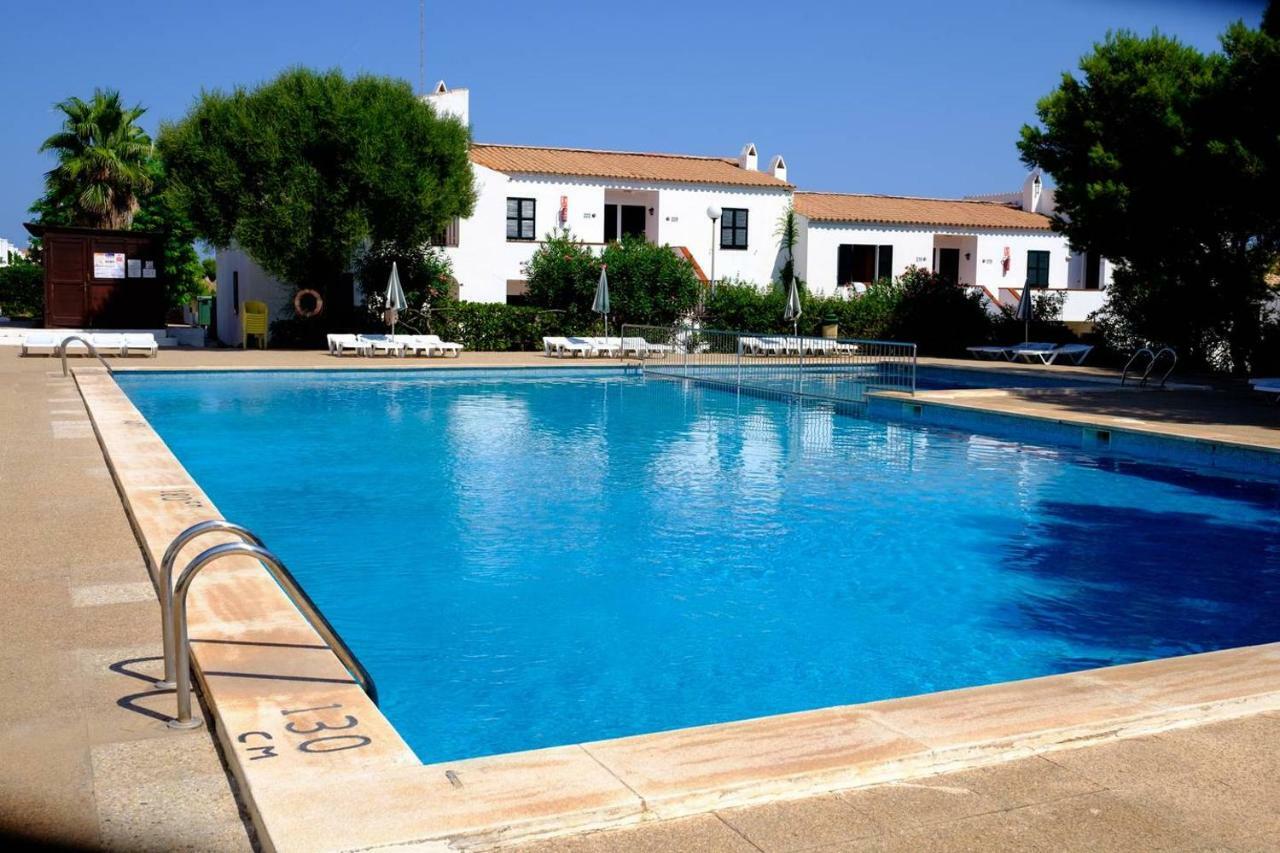 Vistas Al Mar Y La Piscina Apartamento *