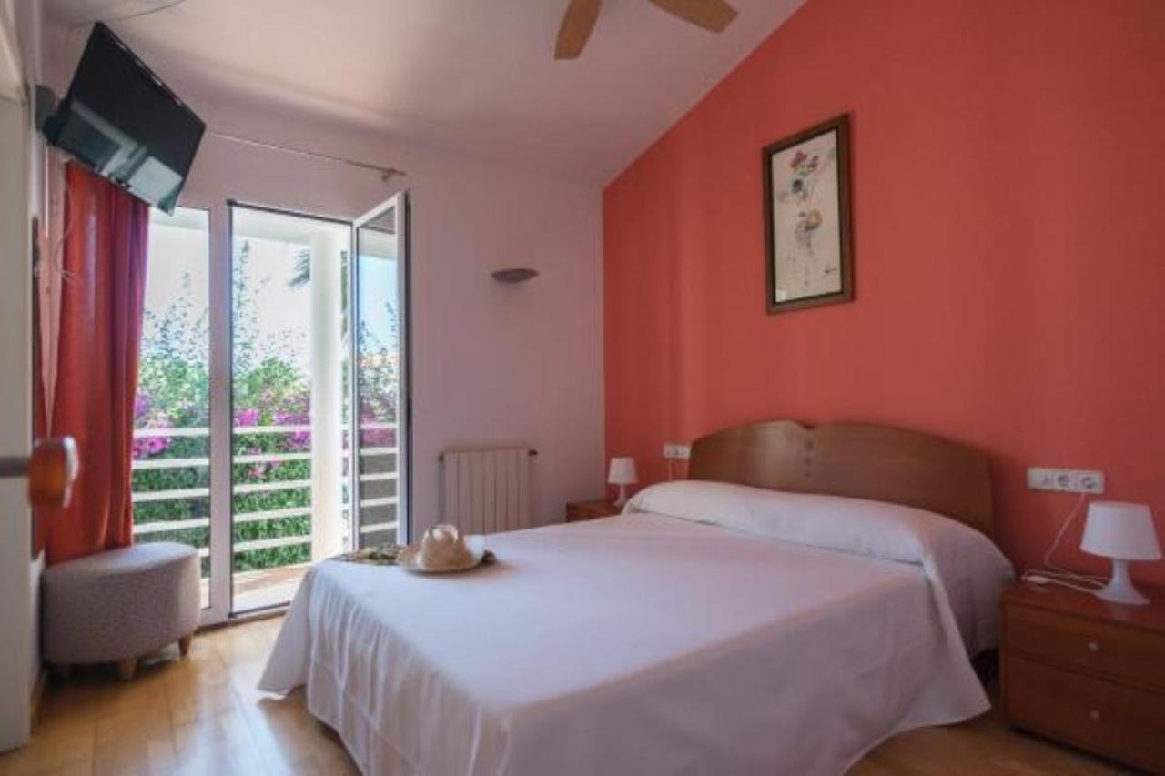 Sa Casa Vermella En Ciutadella
