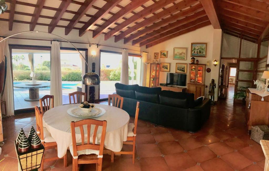 Victoria Villa