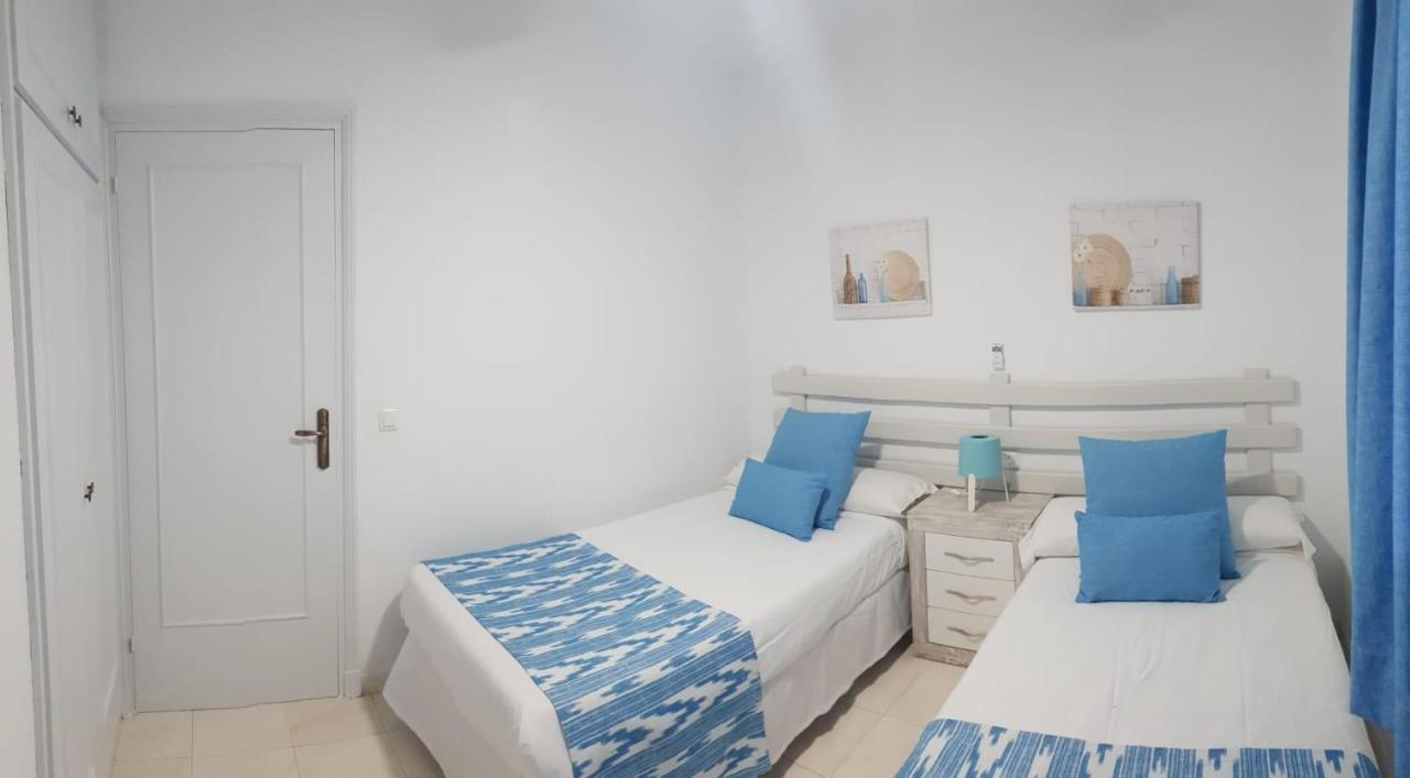 Apartment Delfines Cala Blanca (Menorca)