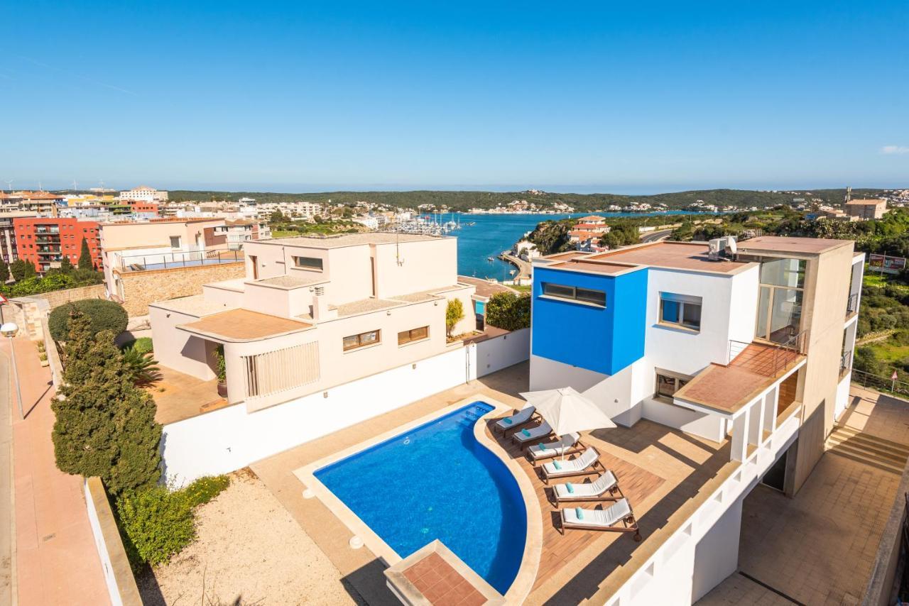 Blue Villa