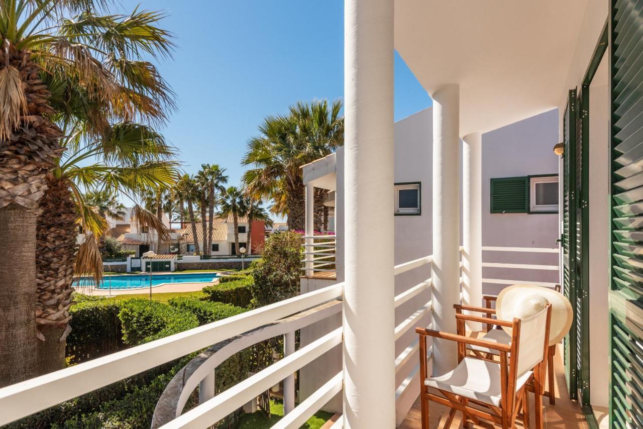 Blanc Villa *