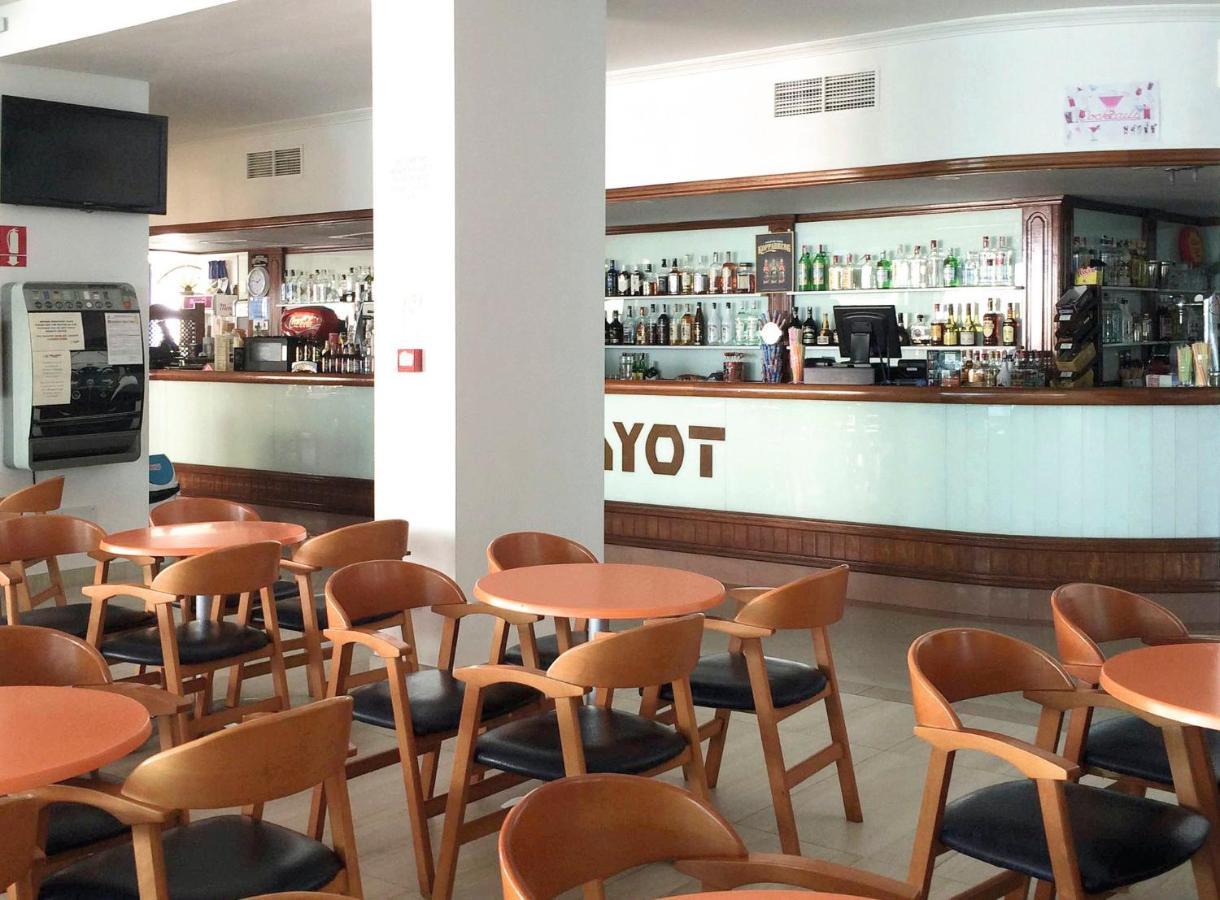 Talayot Aparthotel
