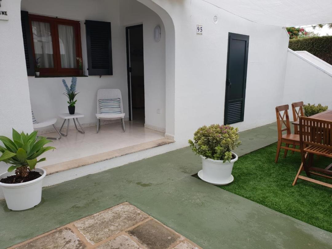 Apartment Delfines Cala Blanca (Menorca)