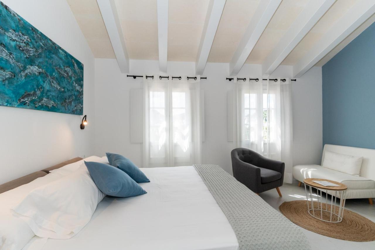 M - 27 Hotel