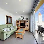 F115. Dúplex con gran terraza, TC2