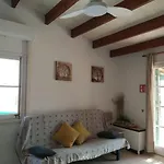 Apartamento con piscina y terraza en Ciutadella, Cala en Blanes
