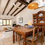 Binisagoc A - Villa With Private Pool Free Wifi
