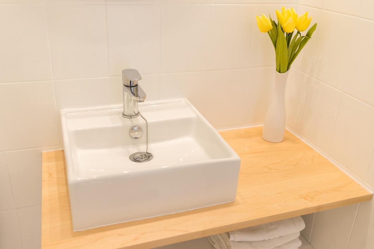 Moderno En Calan Bosch- C10 Apartamento *