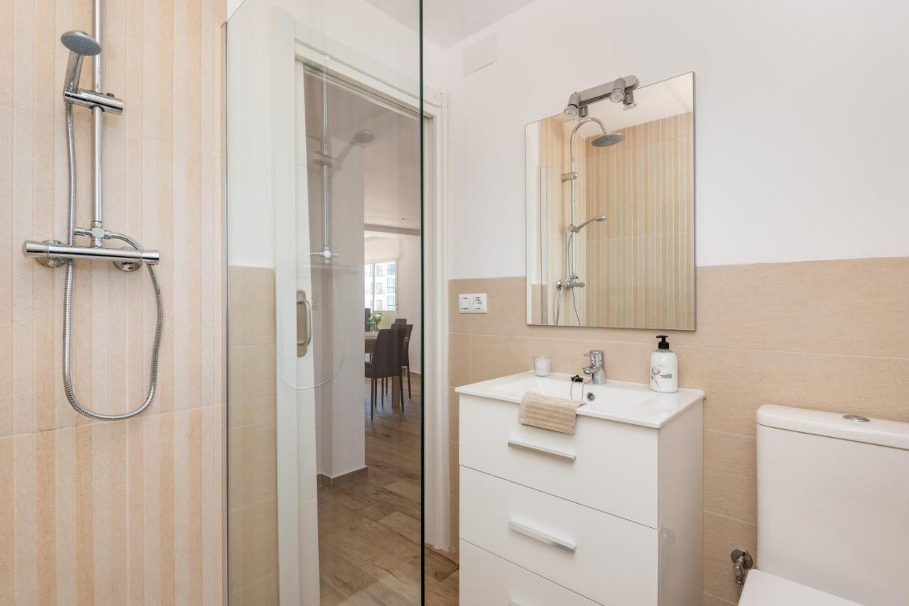 5 Soles 3 Bedroom Apartment, Santandria * Cala Santandria (Menorca)