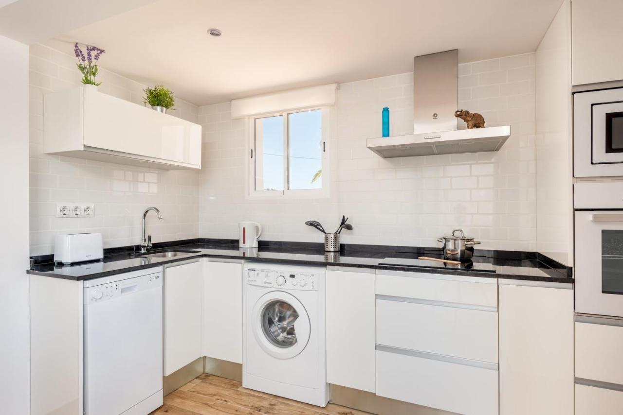 5 Soles 3 Bedroom Apartment, Santandria * Cala Santandria (Menorca)