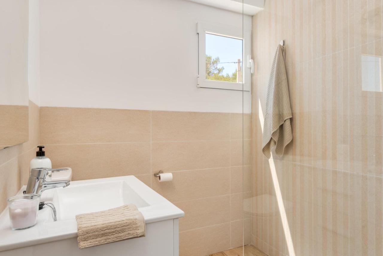 5 Soles 3 Bedroom Apartment, Santandria Apartment Cala Santandria (Menorca)
