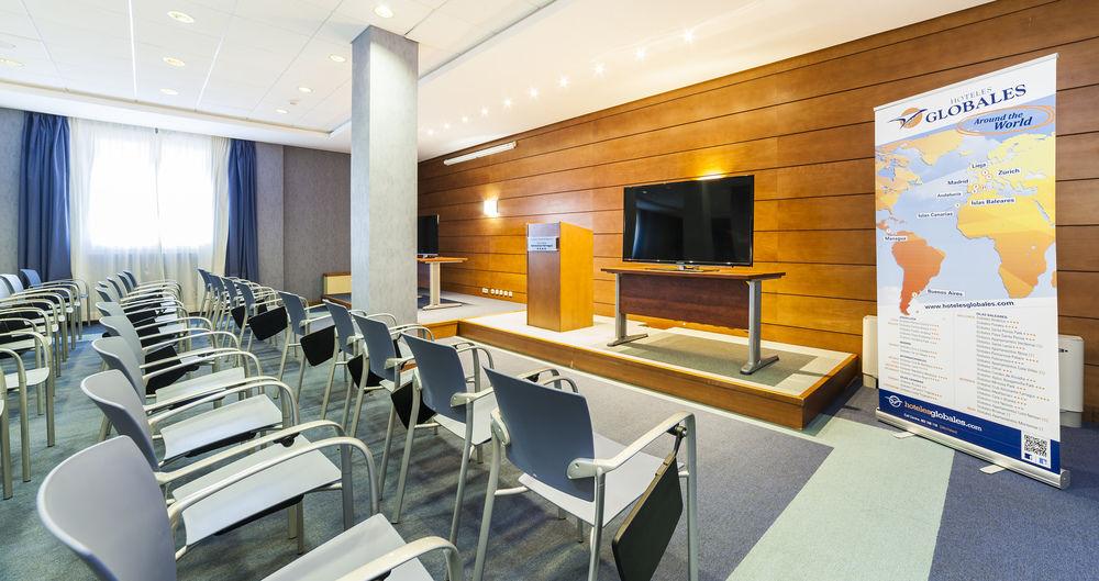Hotel Globales Almirante Farragut Cala'N Blanes (Menorca)
