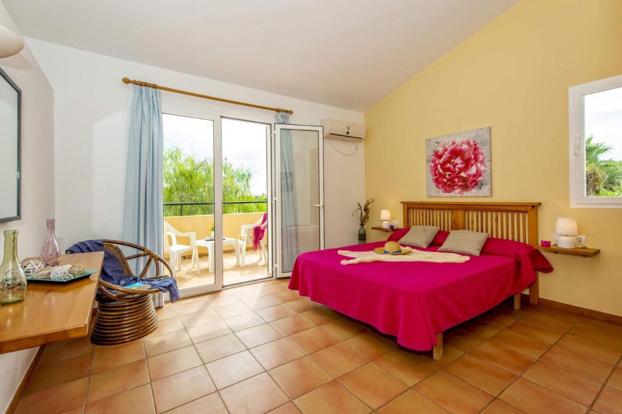 Nura Son Carrio (Menorca)
