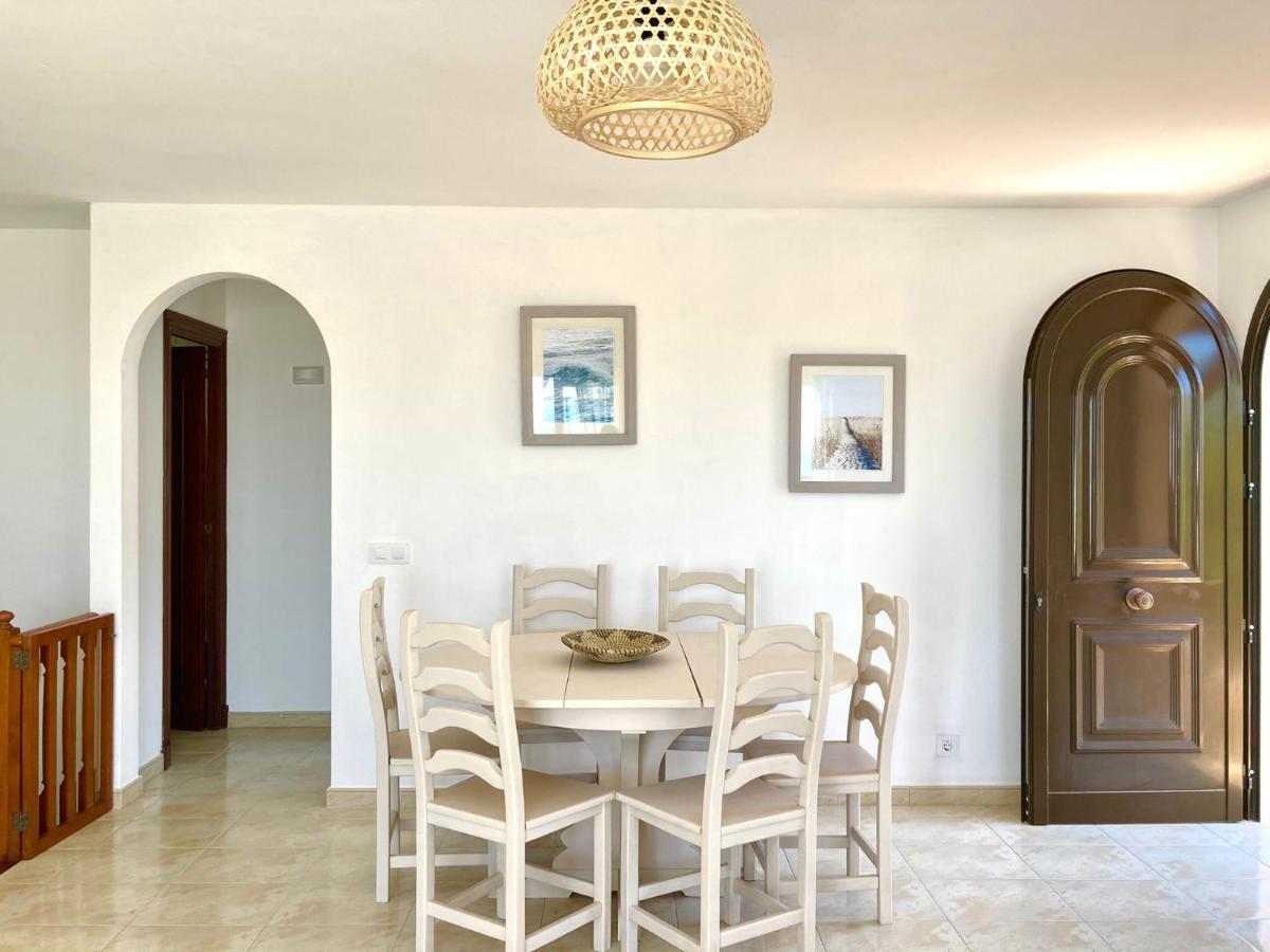 Villa Zodiac Acuario
