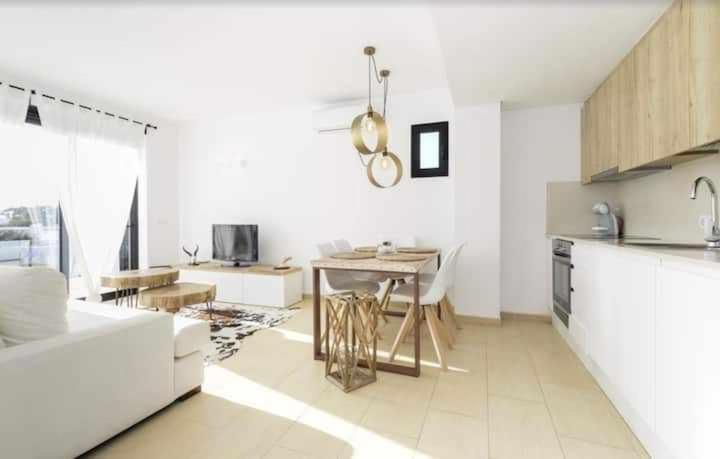 Maravilloso Apto De Diseño A 1 Minuto De La Playa Apartamento
