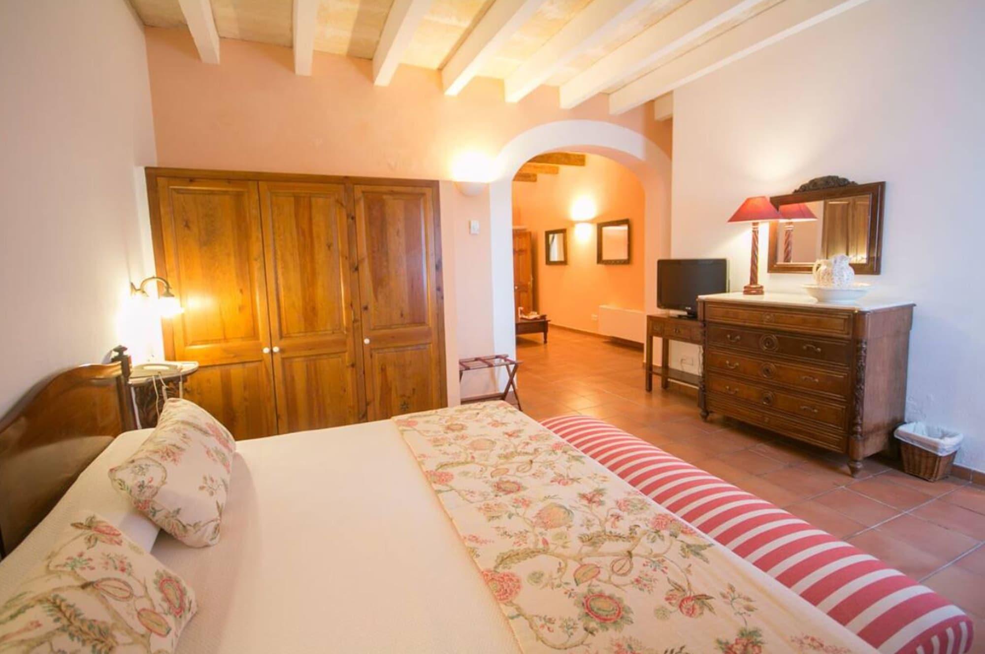 Rural Sant Ignasi 4*