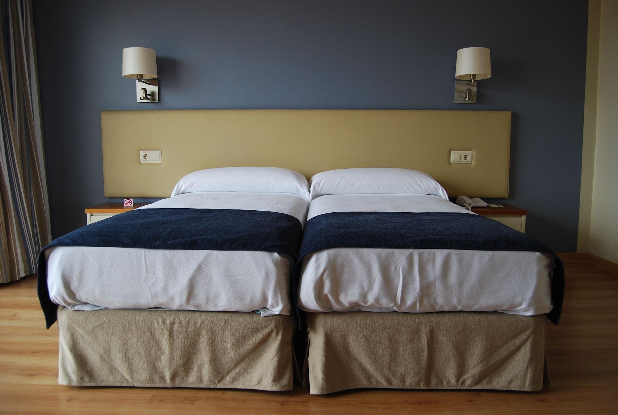 Seth Agamenon Hotel Es Castell (Menorca)