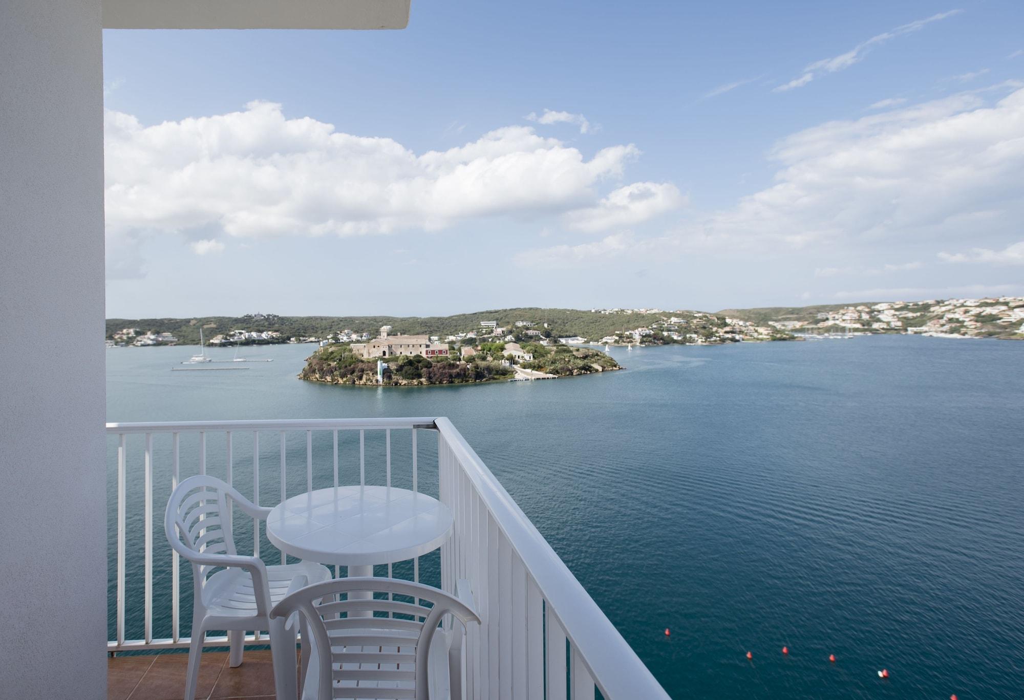 Hotel Seth Agamenon Es Castell (Menorca)