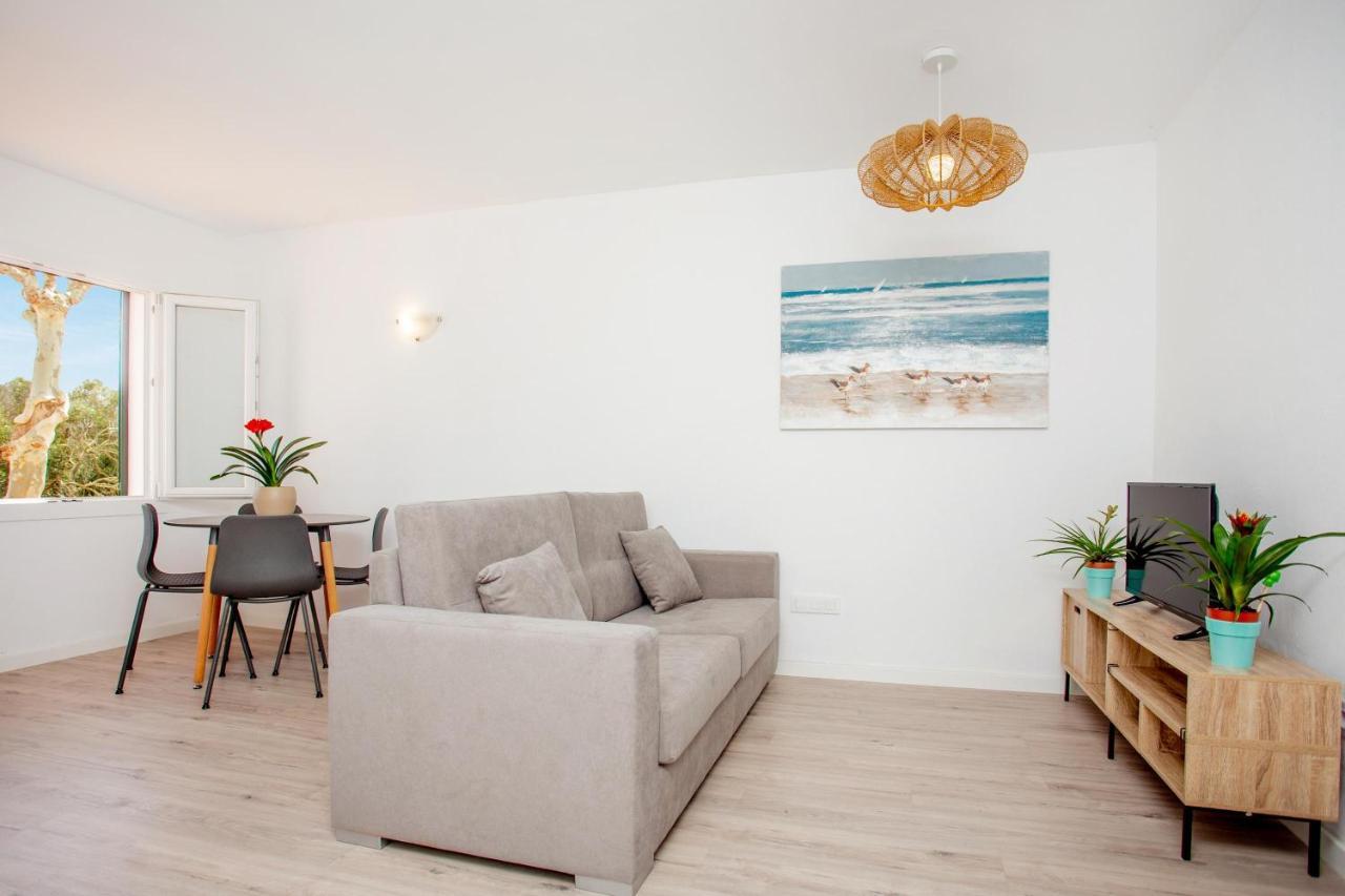 Poblat 86 * Cala'N Blanes (Menorca)