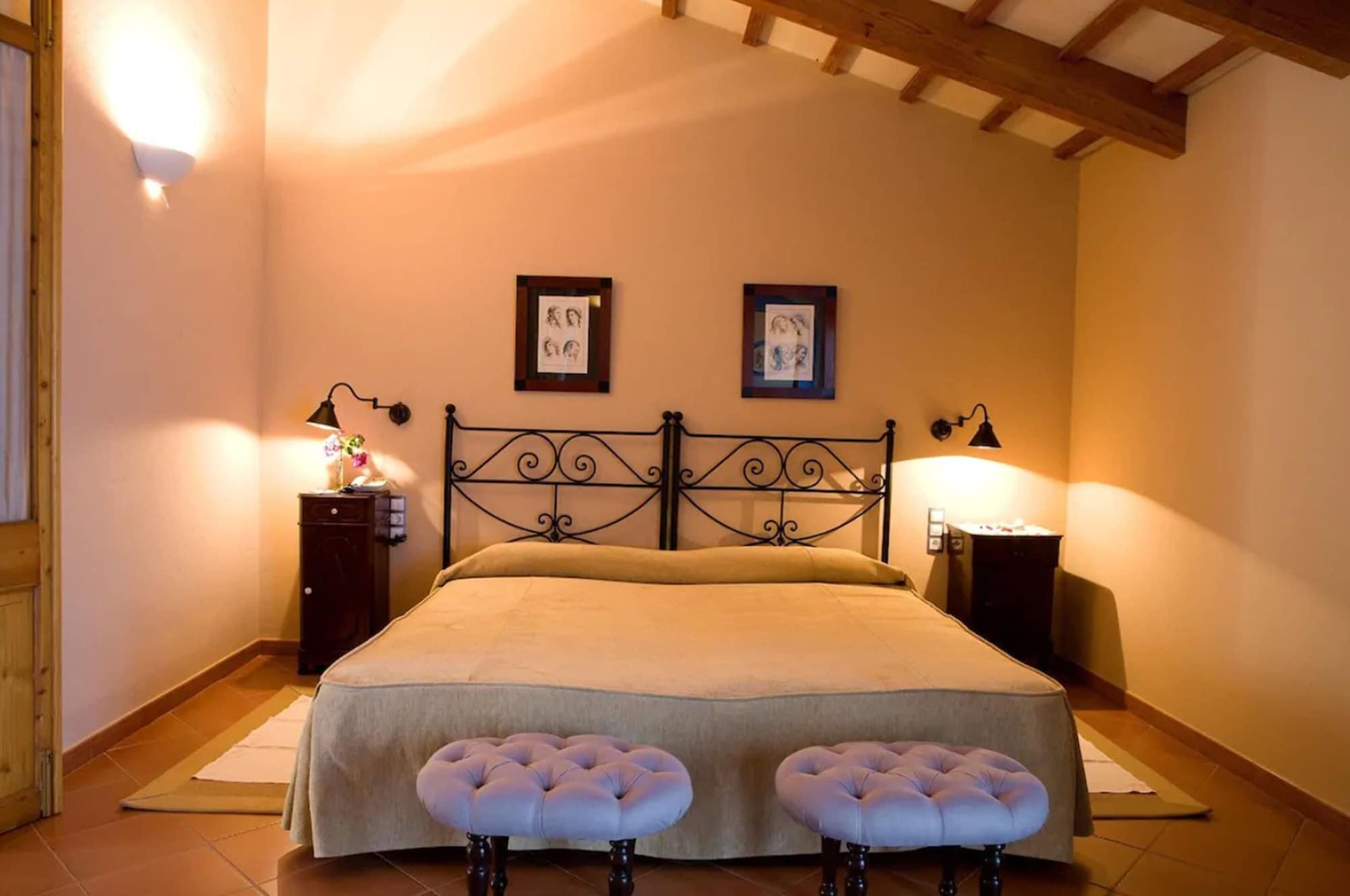 Rural Sant Ignasi 4*