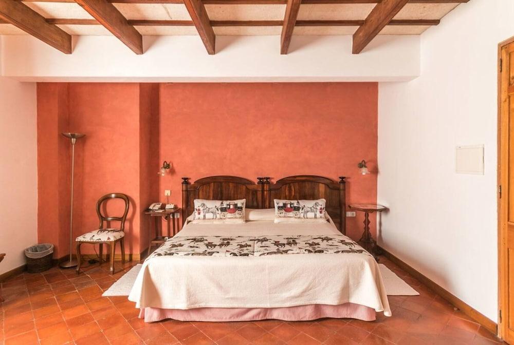 Hotel Rural Sant Ignasi 4*