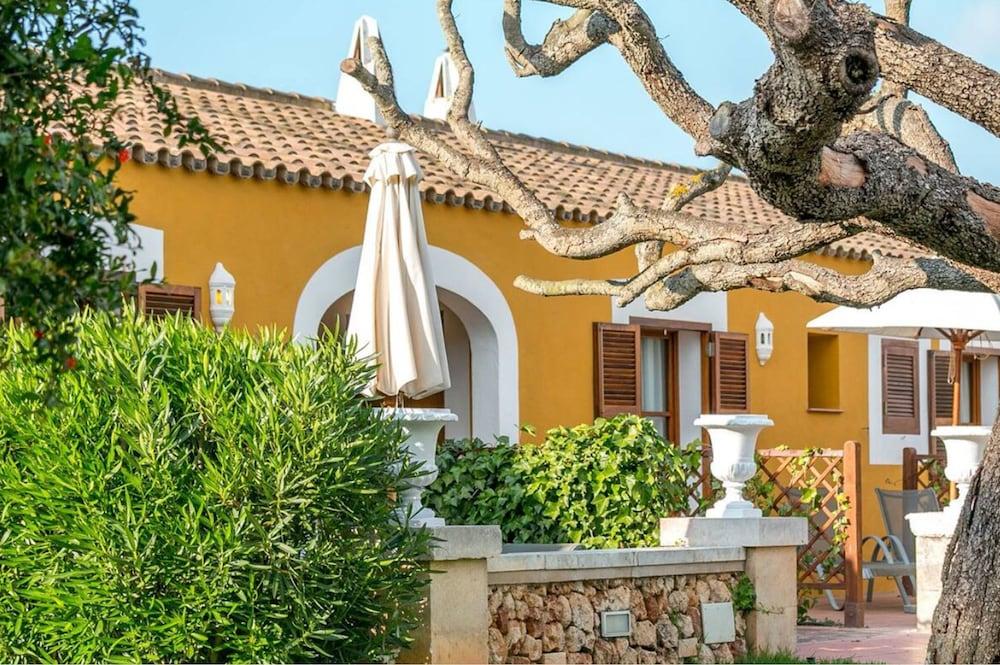 Rural Sant Ignasi Hotel 4*