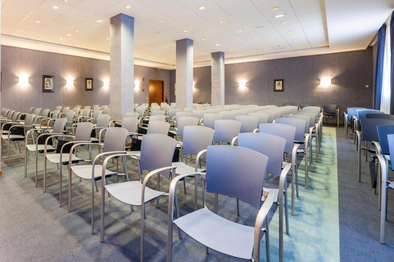 Globales Almirante Farragut Hotel
