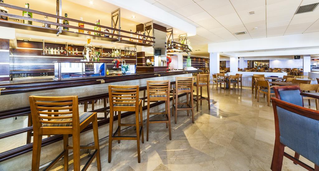 Globales Almirante Farragut Hotel