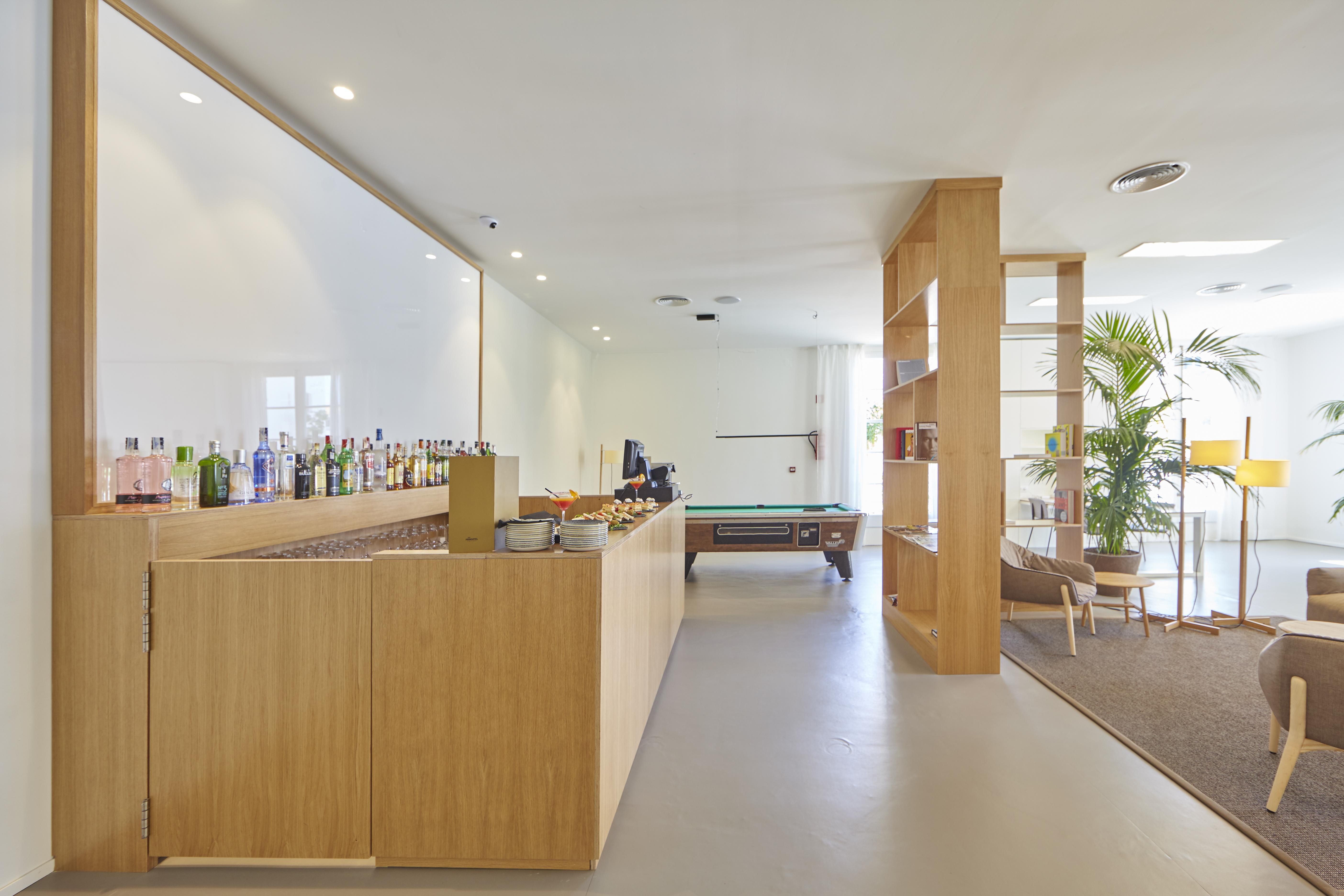 Apartahotel Prinsotel La Caleta 4*