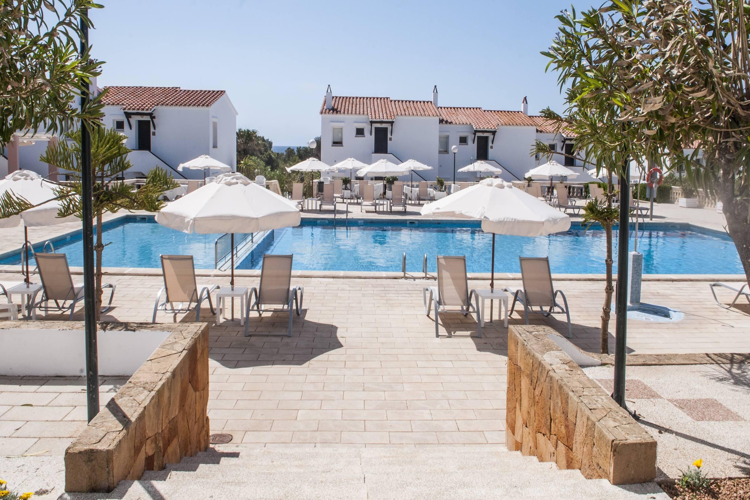 Naranjos Menorca Aparthotel 3*