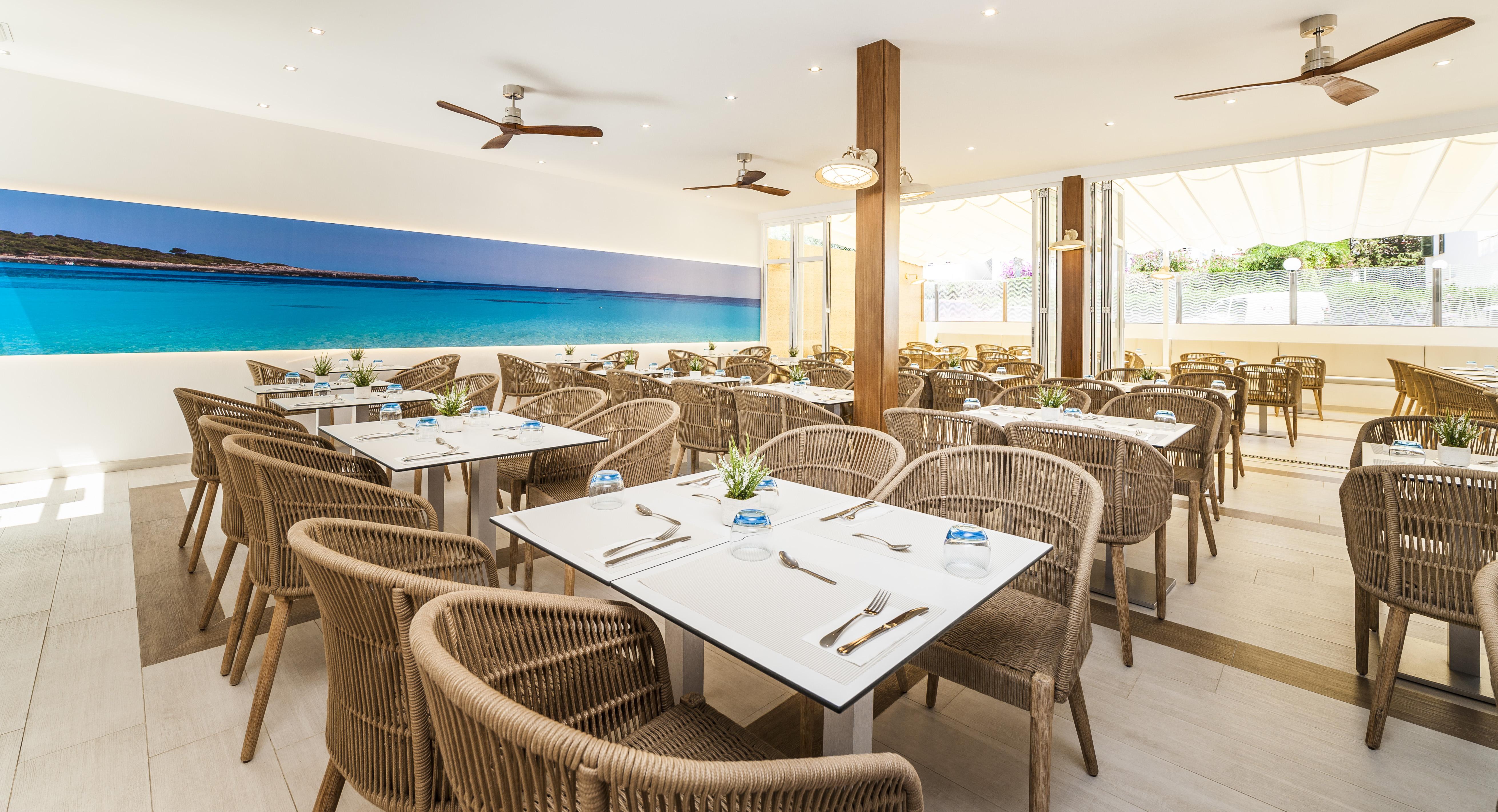 Globales Mediterrani Hotel 4*