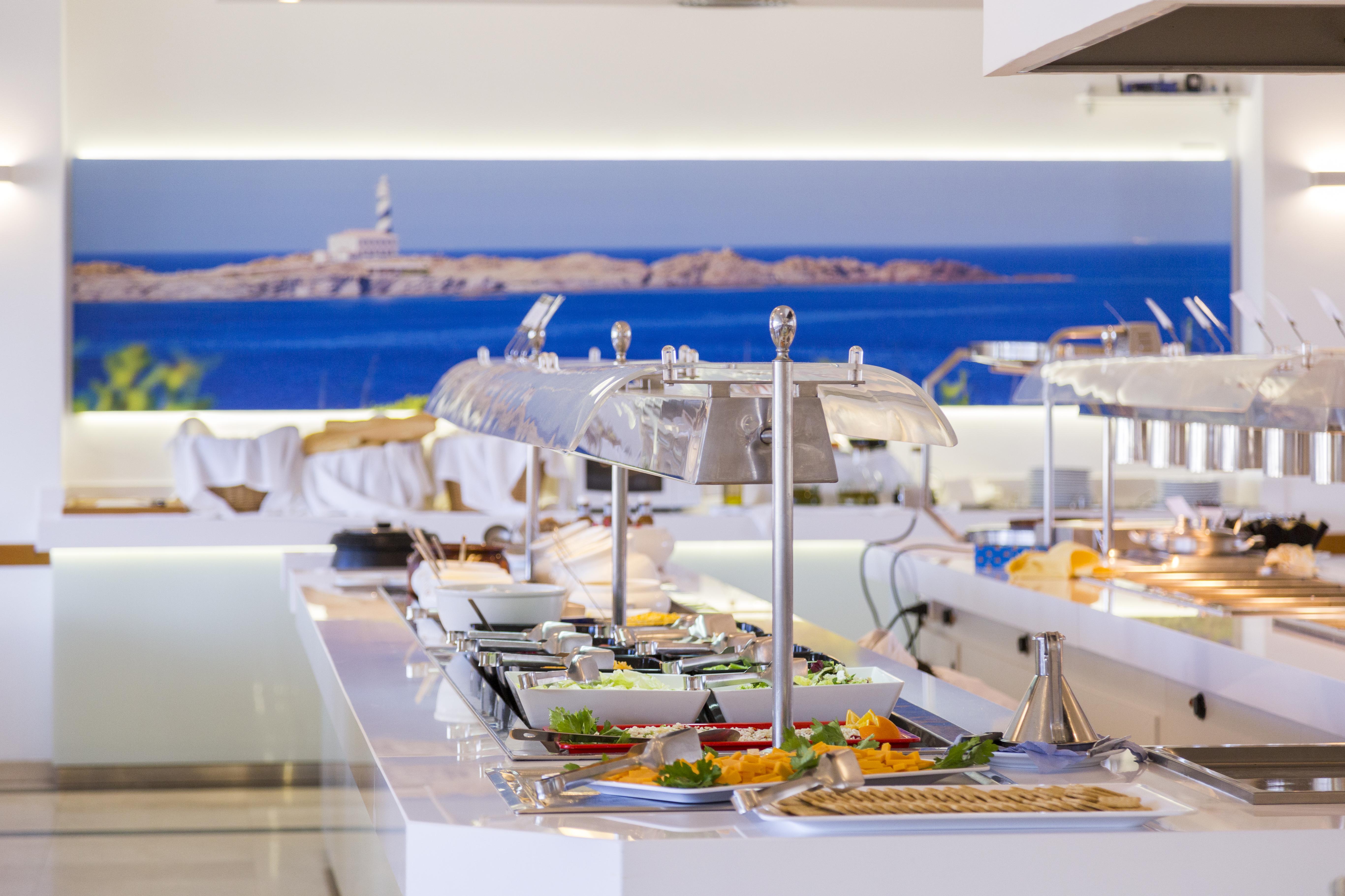Globales Mediterrani Hotel Cala Blanca (Menorca)