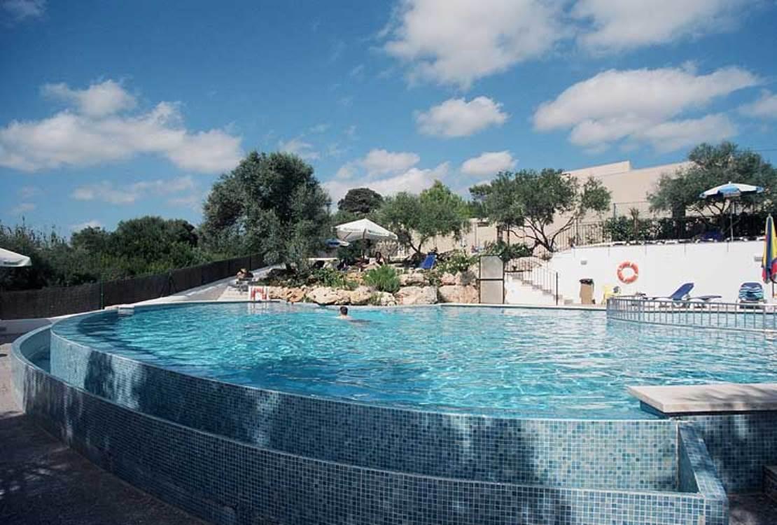 Petit Xuroy Hotel