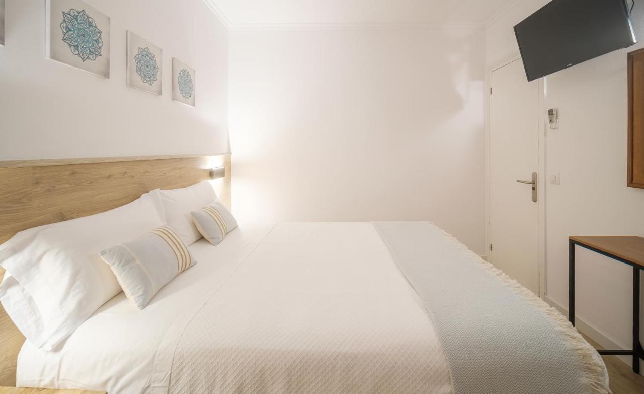 Hostel Hostal Menurka