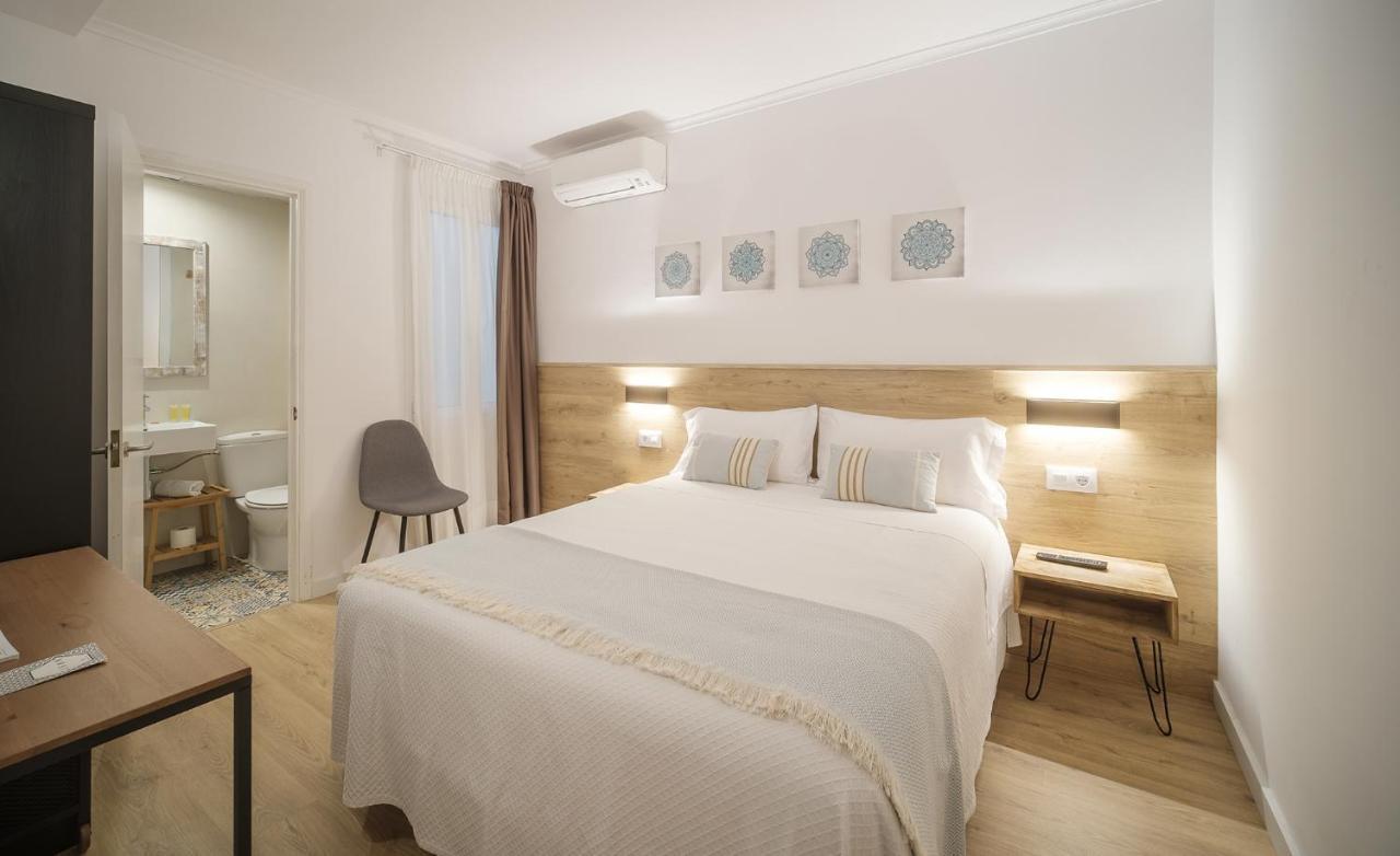 Hostel Hostal Menurka Ciutadella (Menorca)