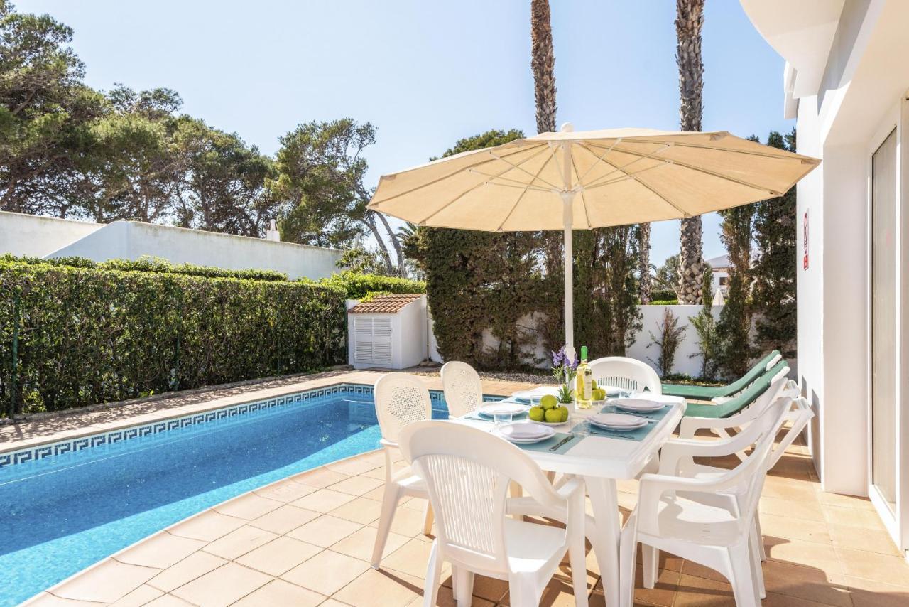 Marta 3 Bedroom Villa, Cala Blanca Villa